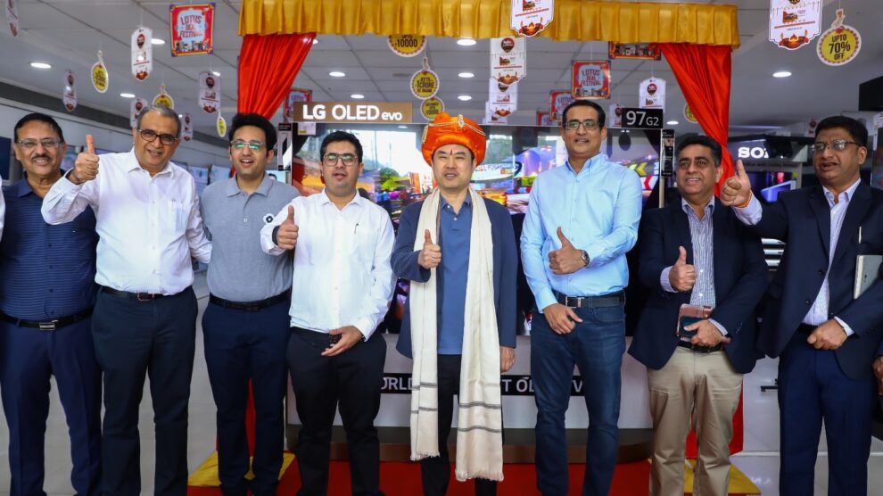 LG and Lotus Electronics Launch Central India’s Largest TV in Indore