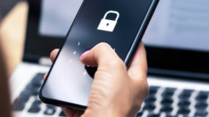 4 Signs That Your Phone Has Been Hacked!