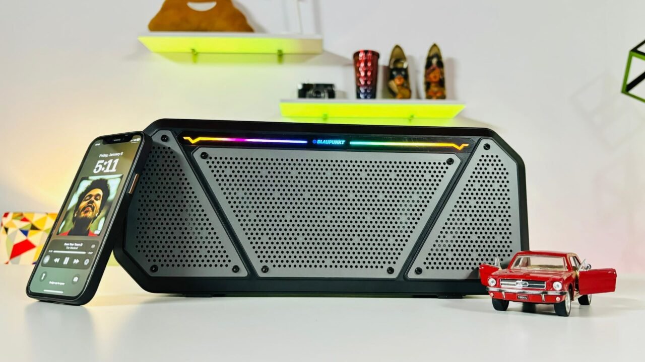 Blaupunkt BB25 Boombox Review Big Sound in a Small Package 