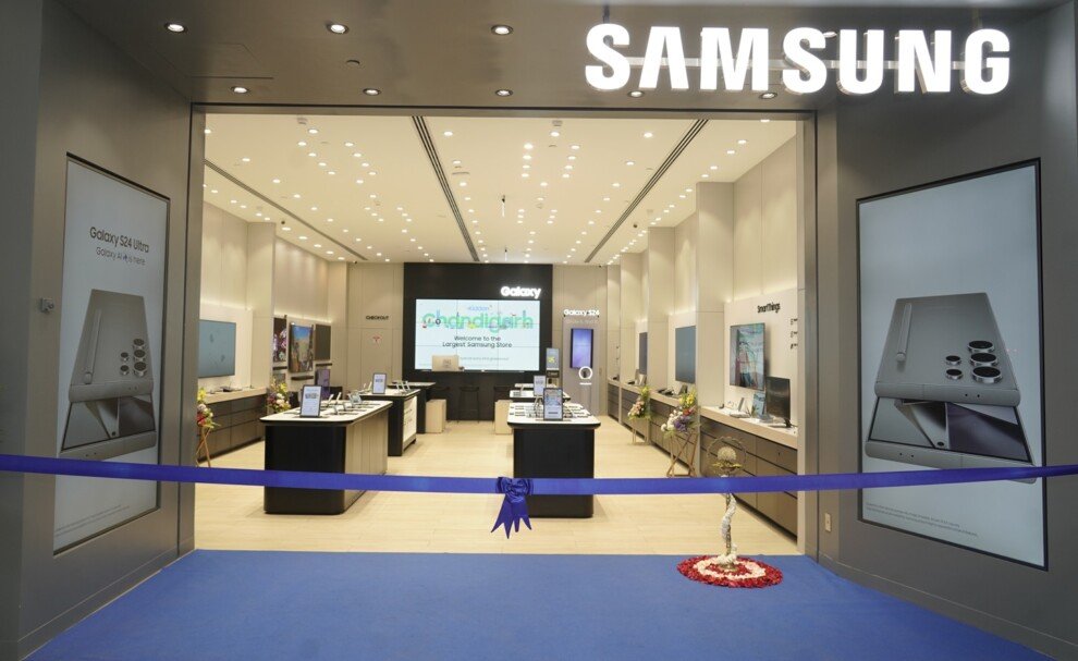 Samsung Opens New Premium Experience Store in Chandigarh