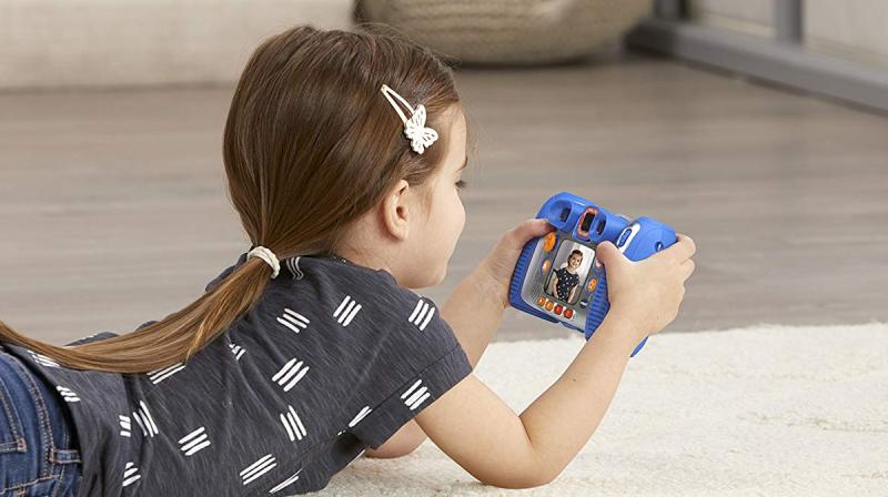4 Smart and Safe Gadgets to Delight Your Tech-Loving Kids