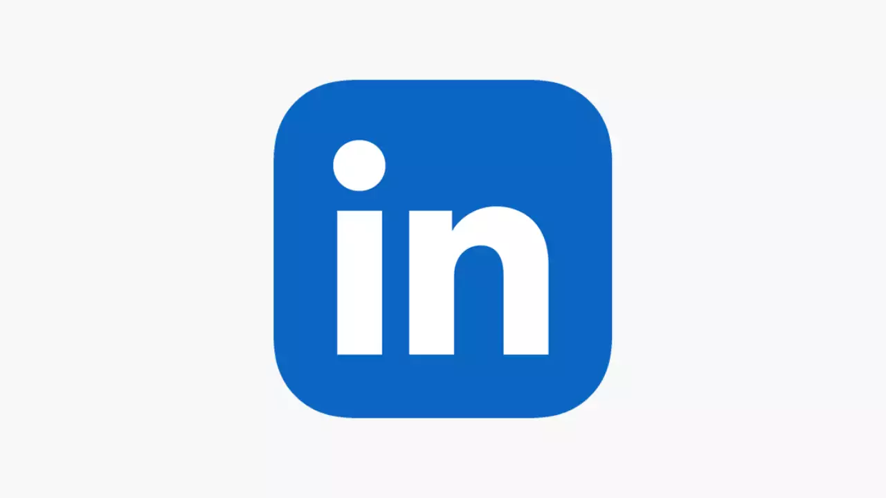 LinkedIn Launches In-App Puzzle Games to Enhance User Engagement