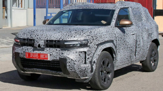 Renault Bigster 7-Seater SUV Spotted