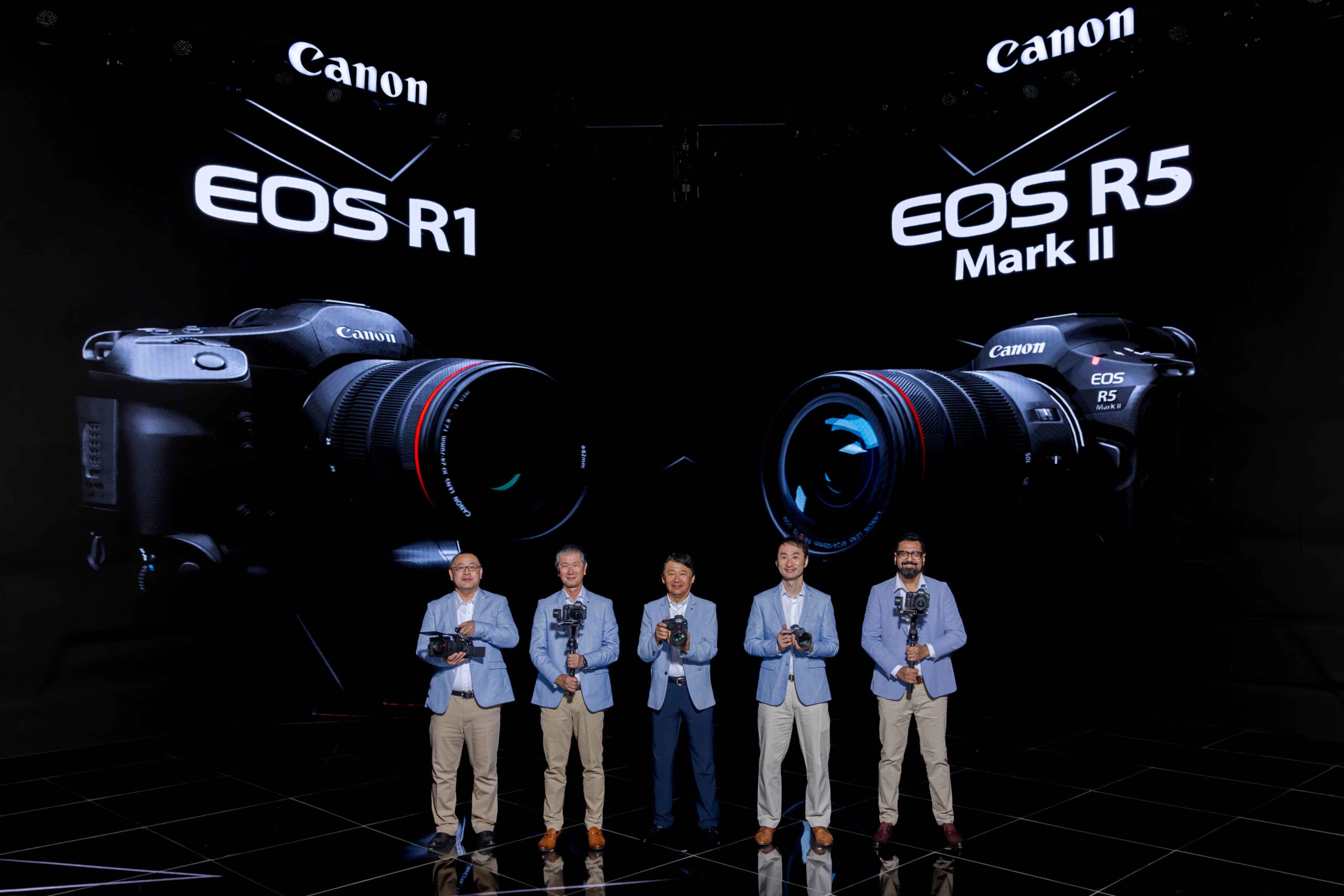 Canon Unveils Next-Generation Flagship Cameras: EOS R1 and EOS R5 Mark II