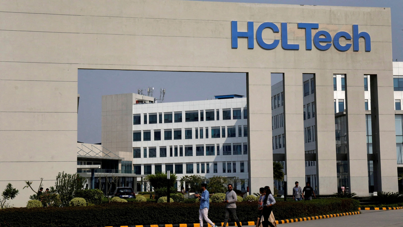 HCL Technologies Revises Leave Policy, Linking Time Off to Office Presence