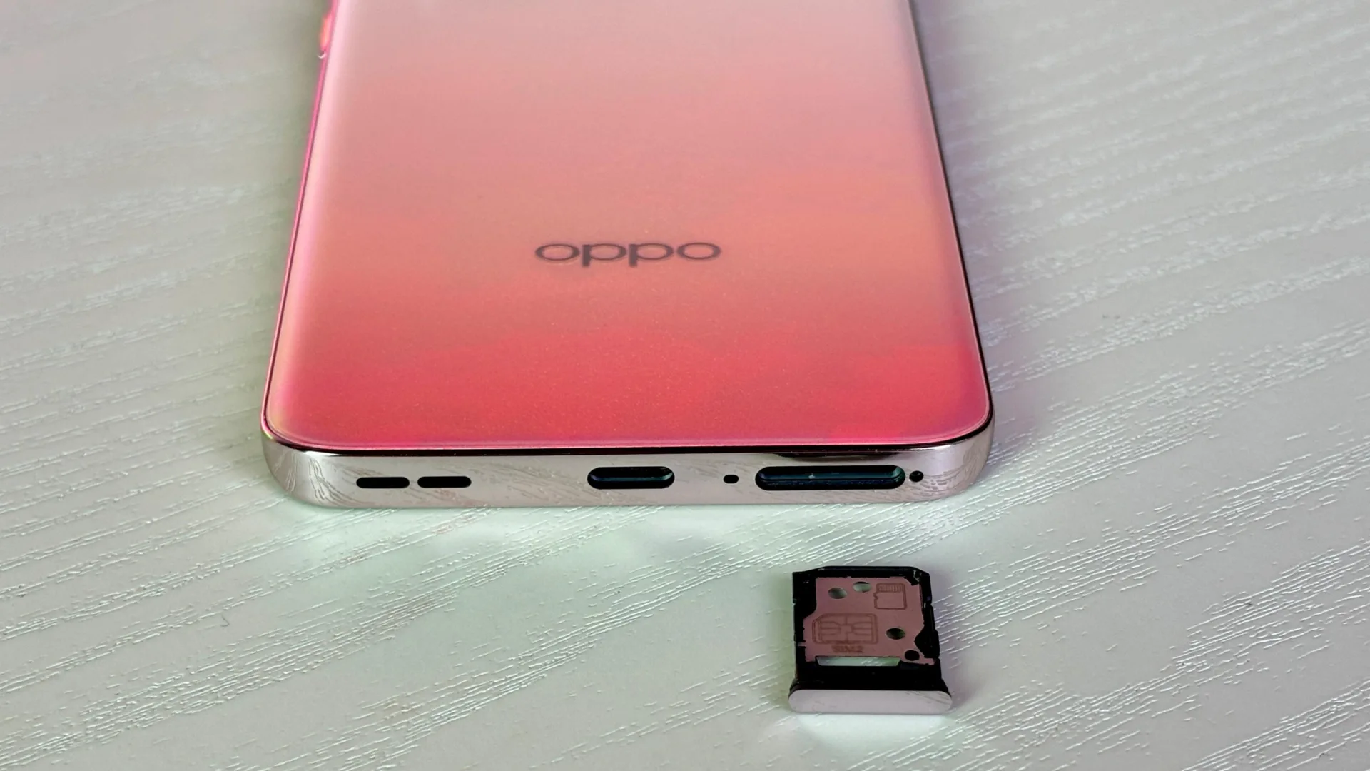 OPPO Reno12 5G Review