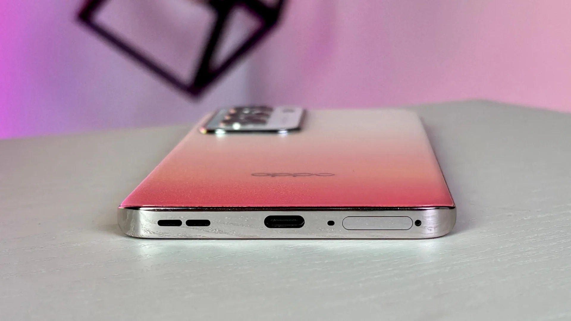 OPPO Reno12 5G Review