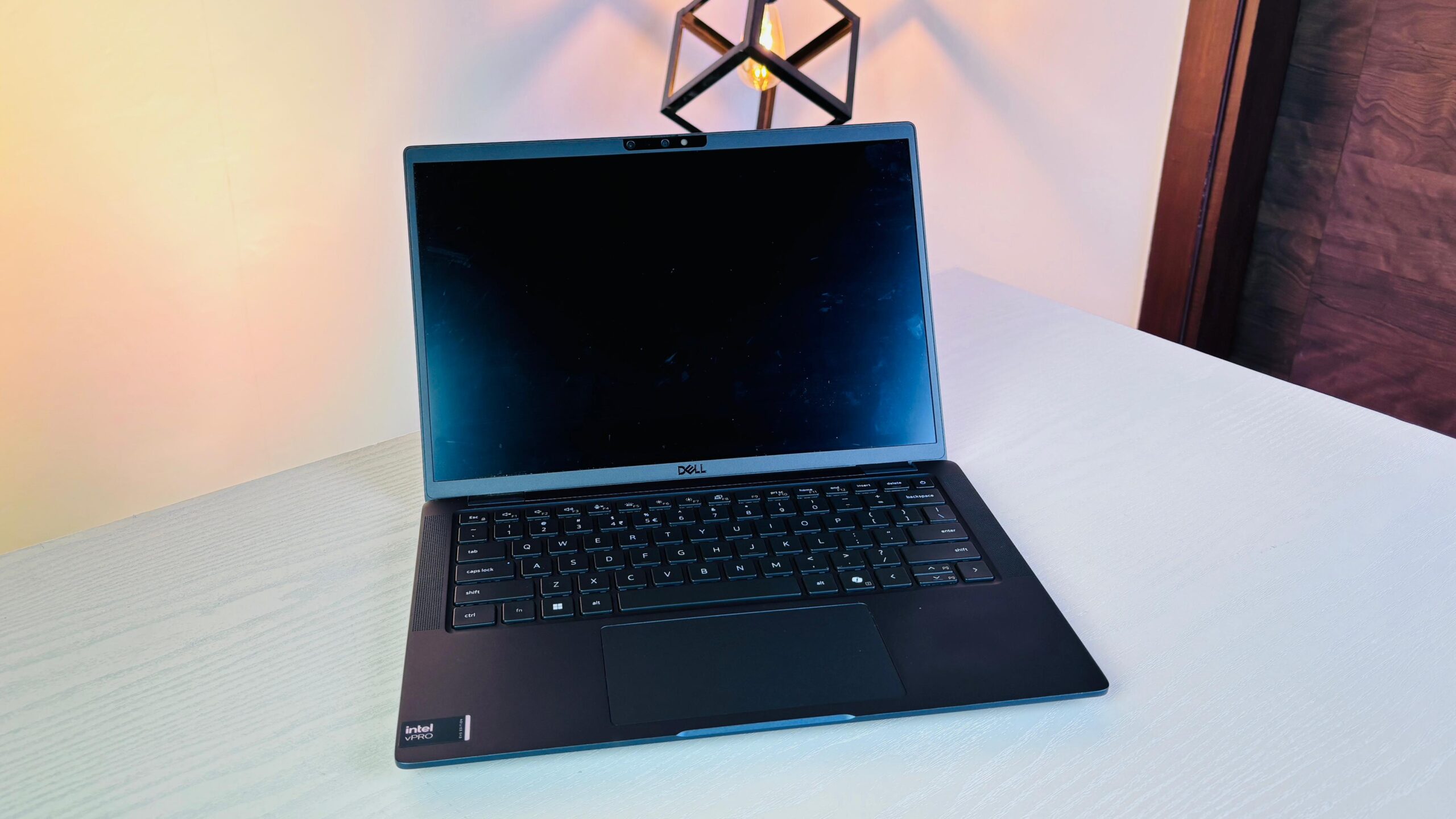 Dell 7350 Ultralight Review