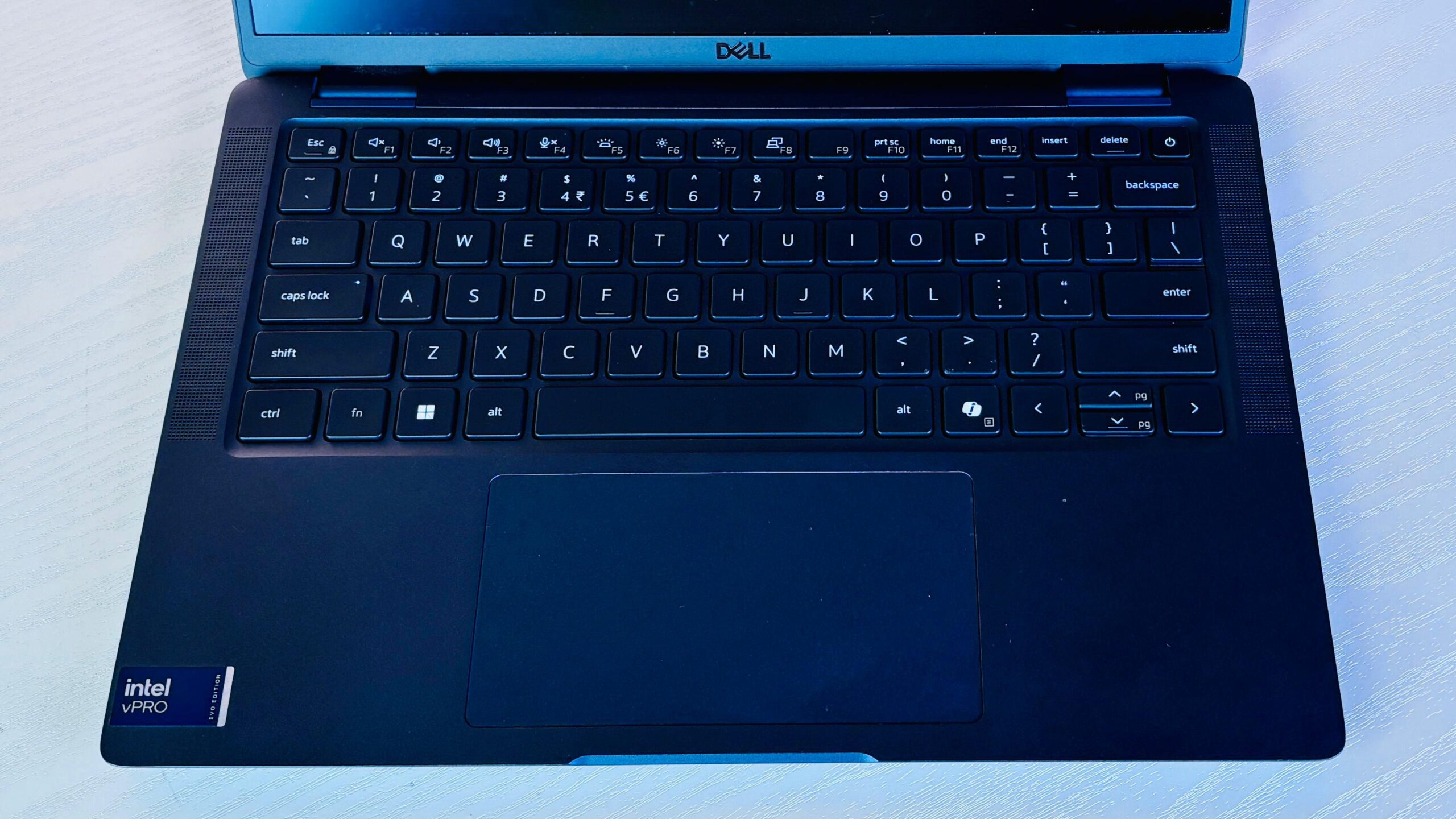 Dell 7350 Ultralight Review