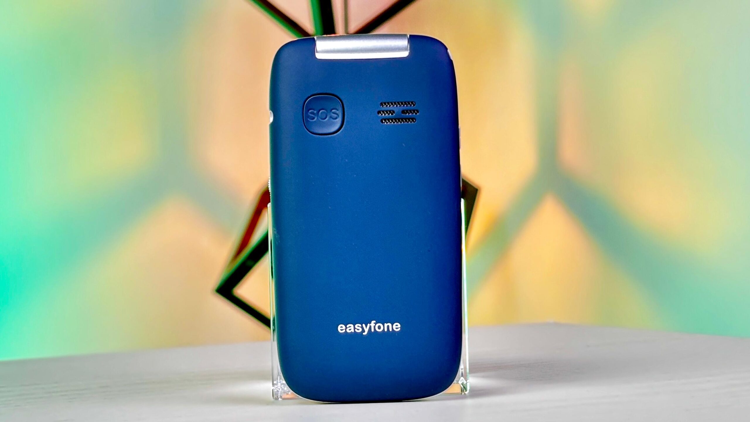 Easyfone Royale 4G Review: The Ideal Senior-Friendly Mobile Device