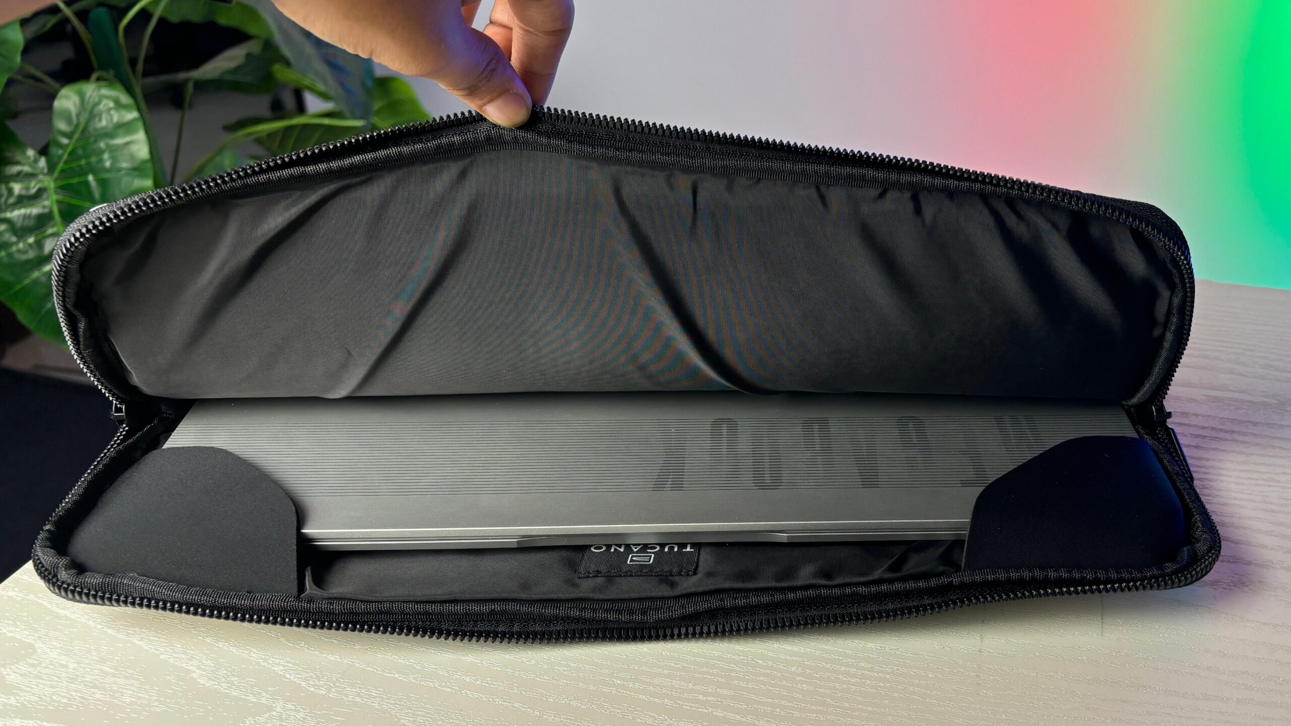 Tucano Laptop Tablet Bags & Sleeves Review