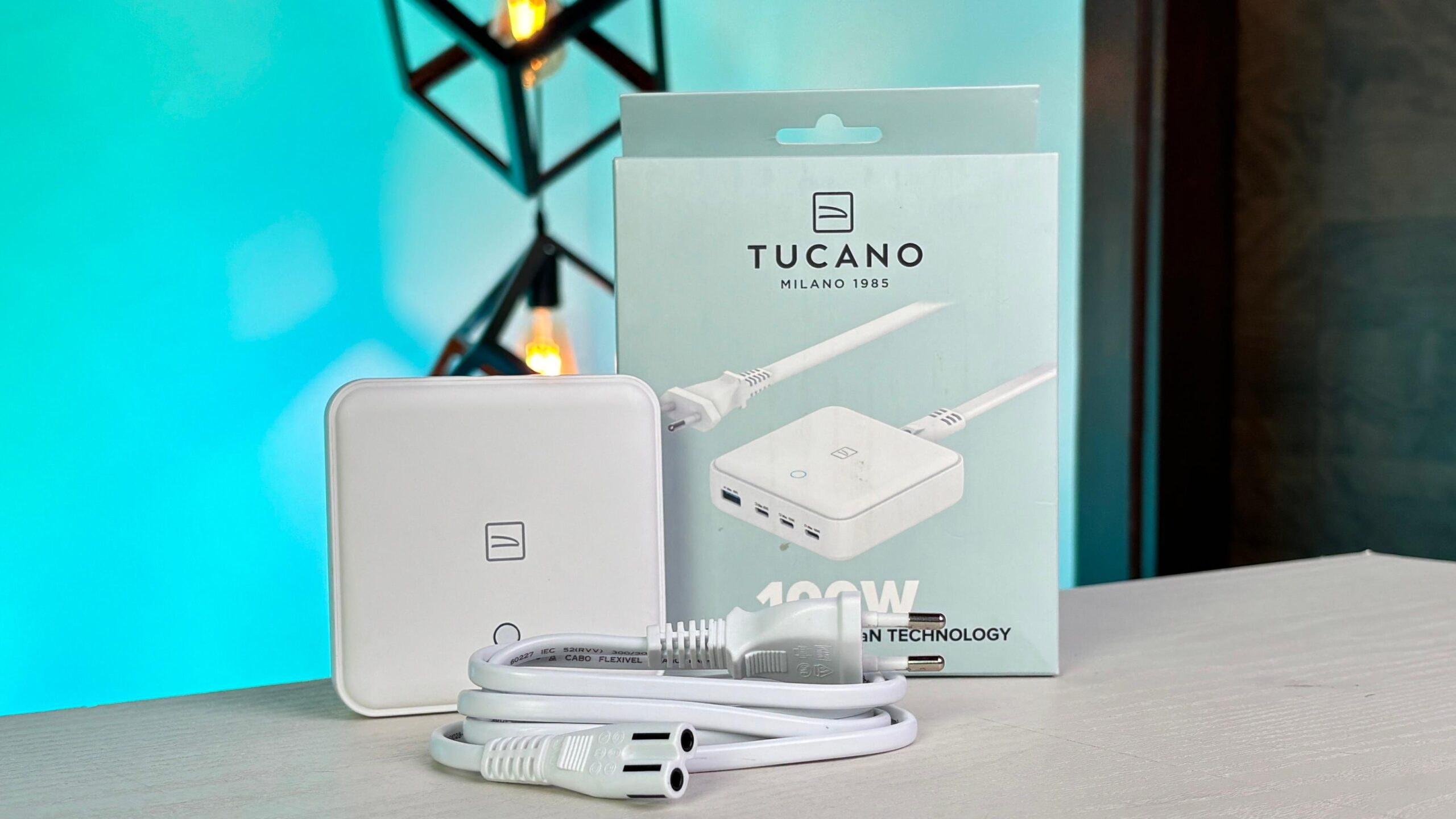 Tucano 100W GaN Desktop Charger Review