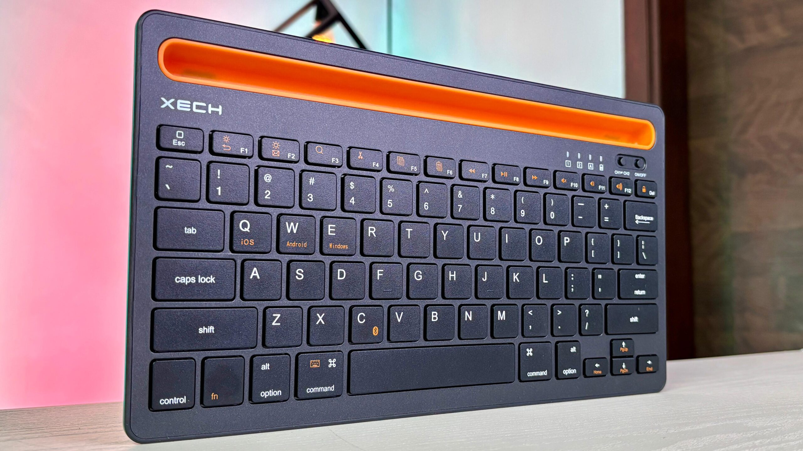 XECH Double Channel Keyboard Review: Sleek, Sturdy, & Travel-Friendly