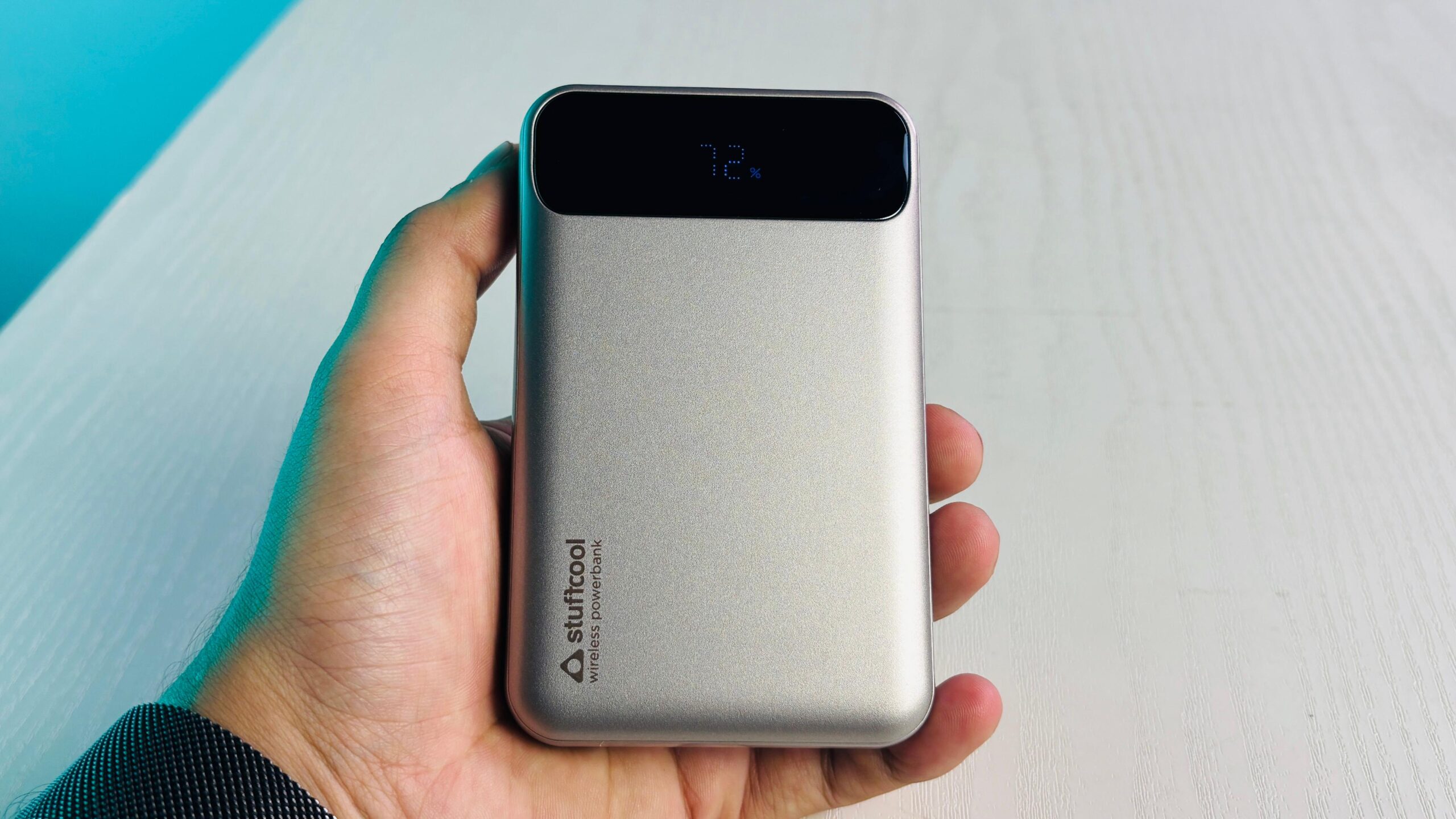 Stuffcool Click 10000mAh 15W Slim Magnetic Wireless Powerbank Review